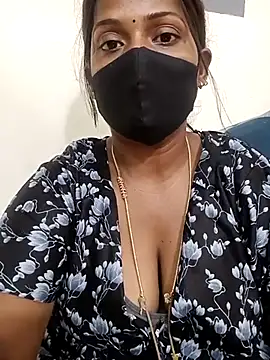 Snapshot of Renuma chatting on 20, 2, 2025 Renuma online show from 20, 2, 2025