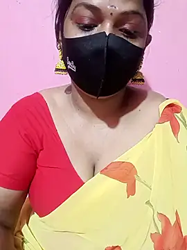 Snapshot of Renuma chatting on 21, 11, 2025 Renuma online show from 21, 11, 2025