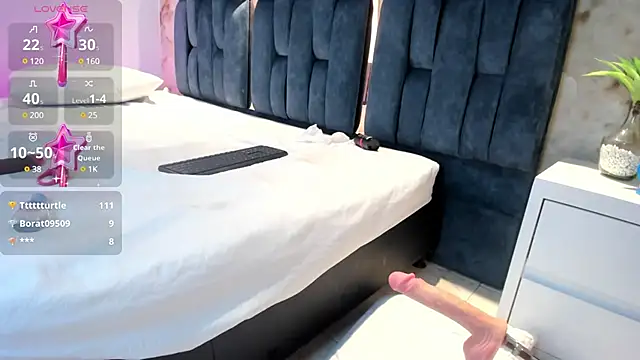 RoseTaylor   online show from 8, 2, 2025