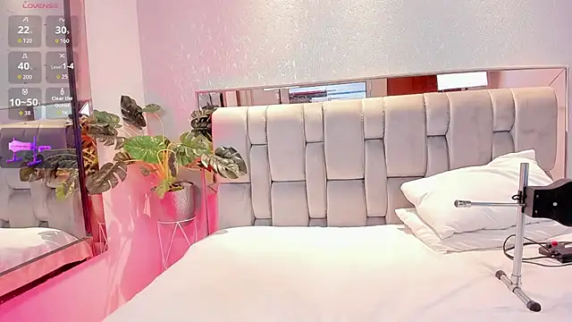 RoseTaylor   online show from 29, 11, 2025