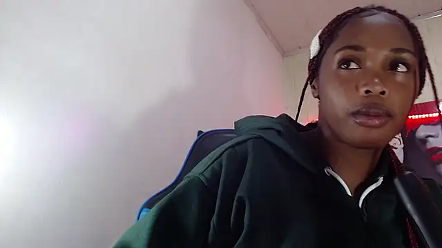 Snapshot of zendaya_wilson chatting on 19, 2, 2025 zendaya wilson online show from 19, 2, 2025