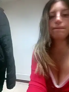 Snapshot of GiaRoussel chatting on 16, 12, 2025 GiaRoussel online show from 16, 12, 2025