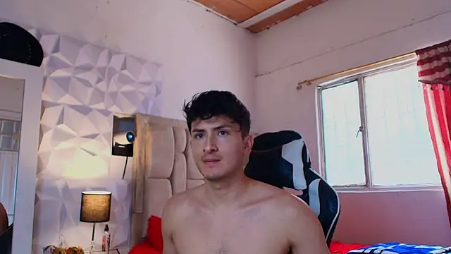 santyago taylor online show from 24, 12, 2024