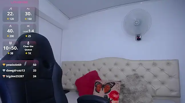 cristal horny19 online show from 10, 2, 2025