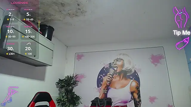 Snapshot of cristal_horny19 chatting on 26, 6, 2026 cristal horny19 online show from 26, 6, 2026
