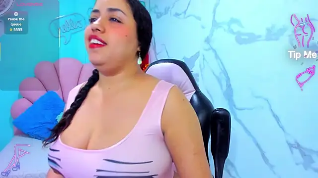 Snapshot of cristal_horny19 chatting on 4, 7, 2026 cristal horny19 online show from 4, 7, 2026