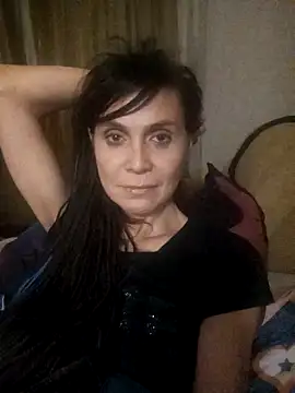 Francenia lolis online show from 13, 2, 2026