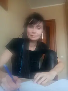 Francenia lolis online show from 7, 4, 2026