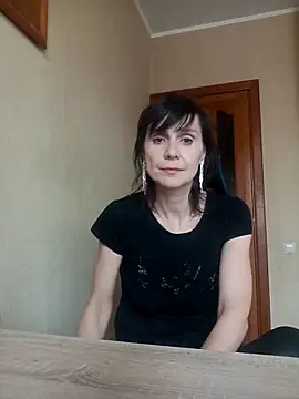 Francenia lolis online show from 12, 4, 2026