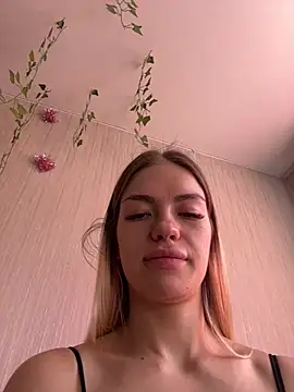 -Sexy Barbie- online show from 14, 3, 2025