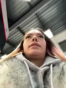 -Sexy Barbie- online show from 14, 3, 2025