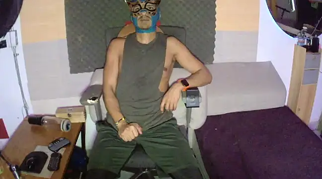 Snapshot of thesummerboy chatting on 9, 2, 2025 thesummerboy online show from 9, 2, 2025