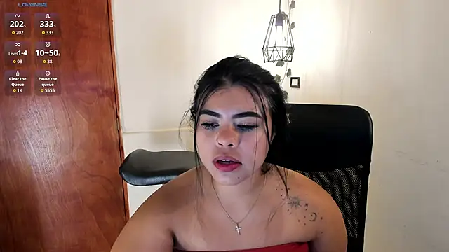 aitana-purple online show from 19, 10, 2025