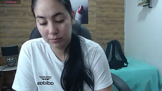 Snapshot of lizzaxs chatting on 1, 2, 2025 lizzaxs online show from 1, 2, 2025