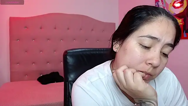 Snapshot of lizzaxs chatting on 10, 9, 2025 lizzaxs online show from 10, 9, 2025