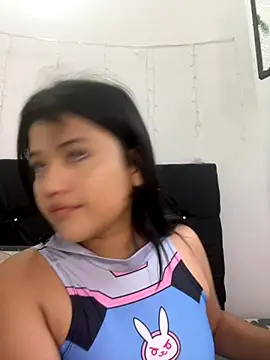 Snapshot of alisson_carolina73 chatting on 19, 11, 2025 alisson carolina73 online show from 19, 11, 2025