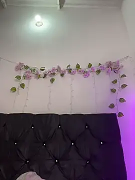 Snapshot of alisson_carolina73 chatting on 4, 2, 2026 alisson carolina73 online show from 4, 2, 2026