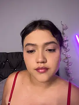 Snapshot of alisson_carolina73 chatting on 9, 8, 2026 alisson carolina73 online show from 9, 8, 2026
