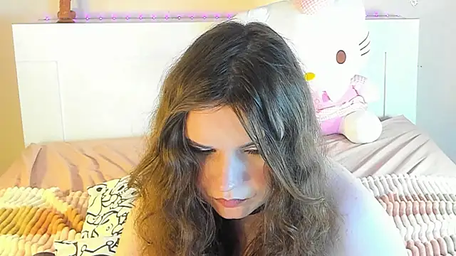 kuraii1  online show from 27, 1, 2025