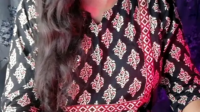 Snapshot of SexyAndHottie chatting on 12, 7, 2026 SexyAndHottie online show from 12, 7, 2026