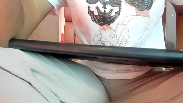 KOURTNEY-- online show from 16, 2, 2026