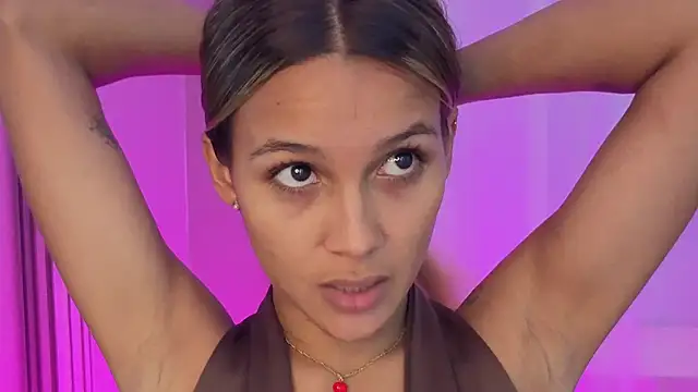 Snapshot of Carohorny4u chatting on 1, 6, 2026 Carohorny4u online show from 1, 6, 2026