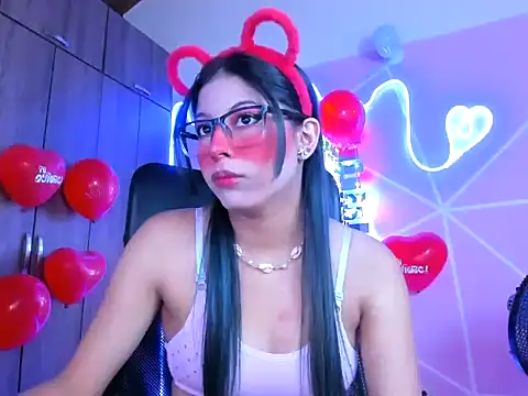 Snapshot of _ALLYSON18_ chatting on 16, 2, 2025 ALLYSON18 online show from 16, 2, 2025