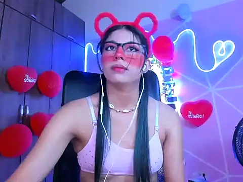 Snapshot of _ALLYSON18_ chatting on 20, 2, 2025 ALLYSON18 online show from 20, 2, 2025