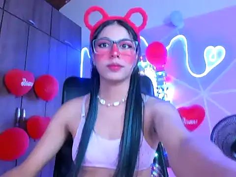 Snapshot of _ALLYSON18_ chatting on 20, 2, 2025 ALLYSON18 online show from 20, 2, 2025