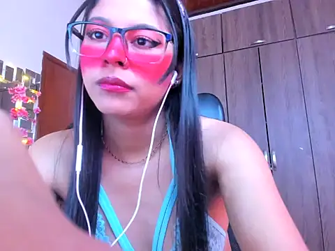 Snapshot of _ALLYSON18_ chatting on 9, 9, 2025 ALLYSON18 online show from 9, 9, 2025