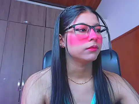  ALLYSON18  online show from 8, 2, 2026