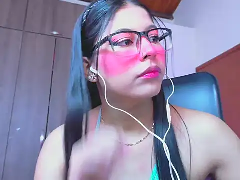 Snapshot of _ALLYSON18_ chatting on 9, 6, 2026 ALLYSON18 online show from 9, 6, 2026