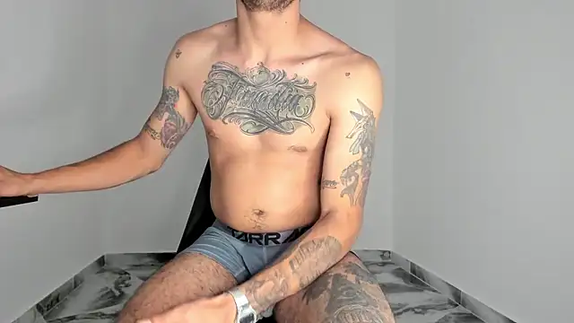 Snapshot of mikee_scooth chatting on 18, 1, 2026 mikee scooth online show from 18, 1, 2026