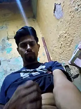 Snapshot of Menpolla_hot chatting on 16, 11, 2025 Menpolla hot online show from 16, 11, 2025