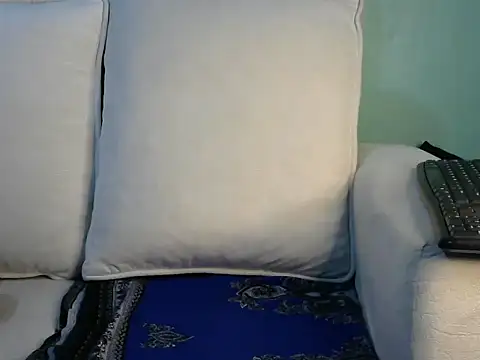 Snapshot of Caryyyl chatting on 1, 10, 2025 Caryyyl online show from 1, 10, 2025