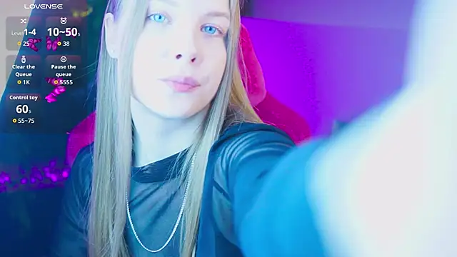 CuteMousee online show from 17, 6, 2026