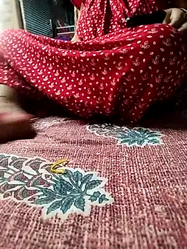 Snapshot of Priya-bhabi012 chatting on 30, 11, 2025 Priya-bhabi012 online show from 30, 11, 2025