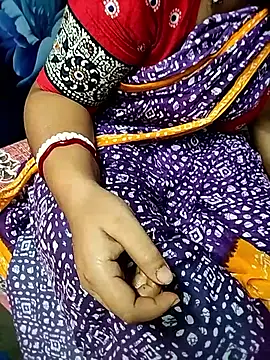 Snapshot of Priya-bhabi012 chatting on 1, 12, 2025 Priya-bhabi012 online show from 1, 12, 2025