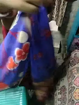 Snapshot of Priya-bhabi012 chatting on 3, 7, 2026 Priya-bhabi012 online show from 3, 7, 2026