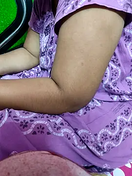Snapshot of Priya-bhabi012 chatting on 28, 7, 2026 Priya-bhabi012 online show from 28, 7, 2026
