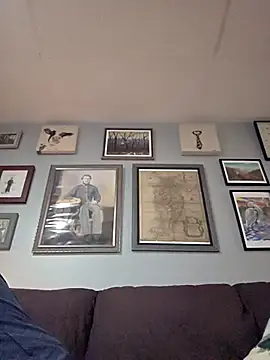 Icebearsticlese online show from 10, 4, 2026