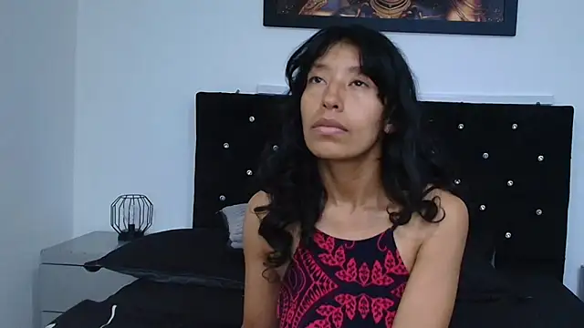 karolinee 66  online show from 1, 4, 2026