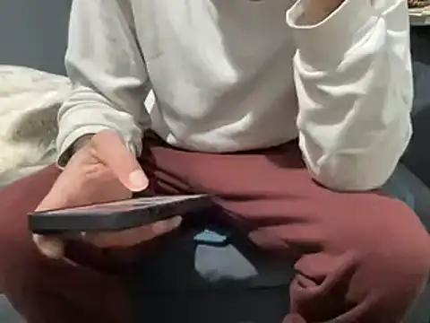 4small4inchlol online show from 30, 12, 2024