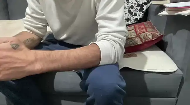 4small4inchlol online show from 20, 1, 2025