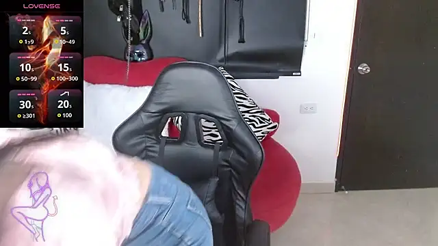 Carolaine69  online show from 30, 3, 2026