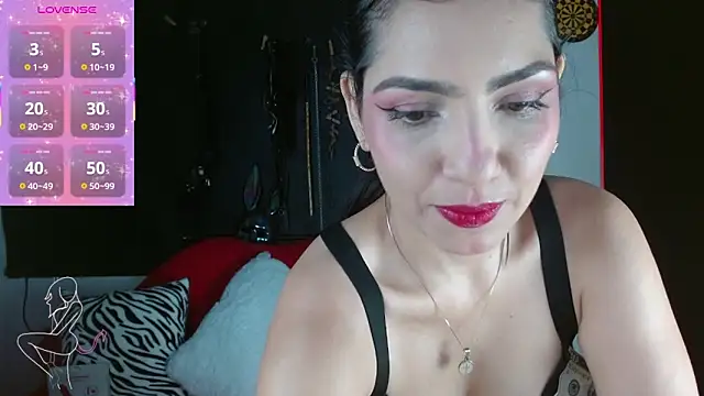Snapshot of Carolaine69_ chatting on 27, 4, 2026 Carolaine69 online show from 27, 4, 2026