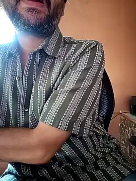Snapshot of daddy_indian chatting on 10, 12, 2024 daddy indian online show from 10, 12, 2024