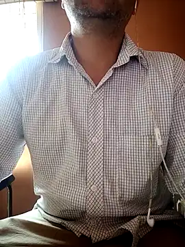 Snapshot of daddy_indian chatting on 25, 2, 2025 daddy indian online show from 25, 2, 2025