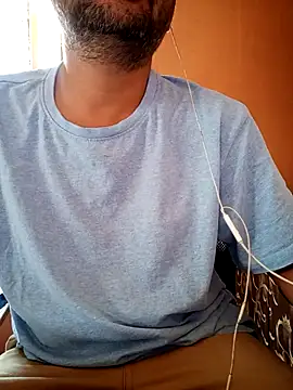 Snapshot of daddy_indian chatting on 10, 3, 2025 daddy indian online show from 10, 3, 2025