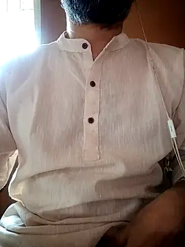 Snapshot of daddy_indian chatting on 15, 9, 2025 daddy indian online show from 15, 9, 2025